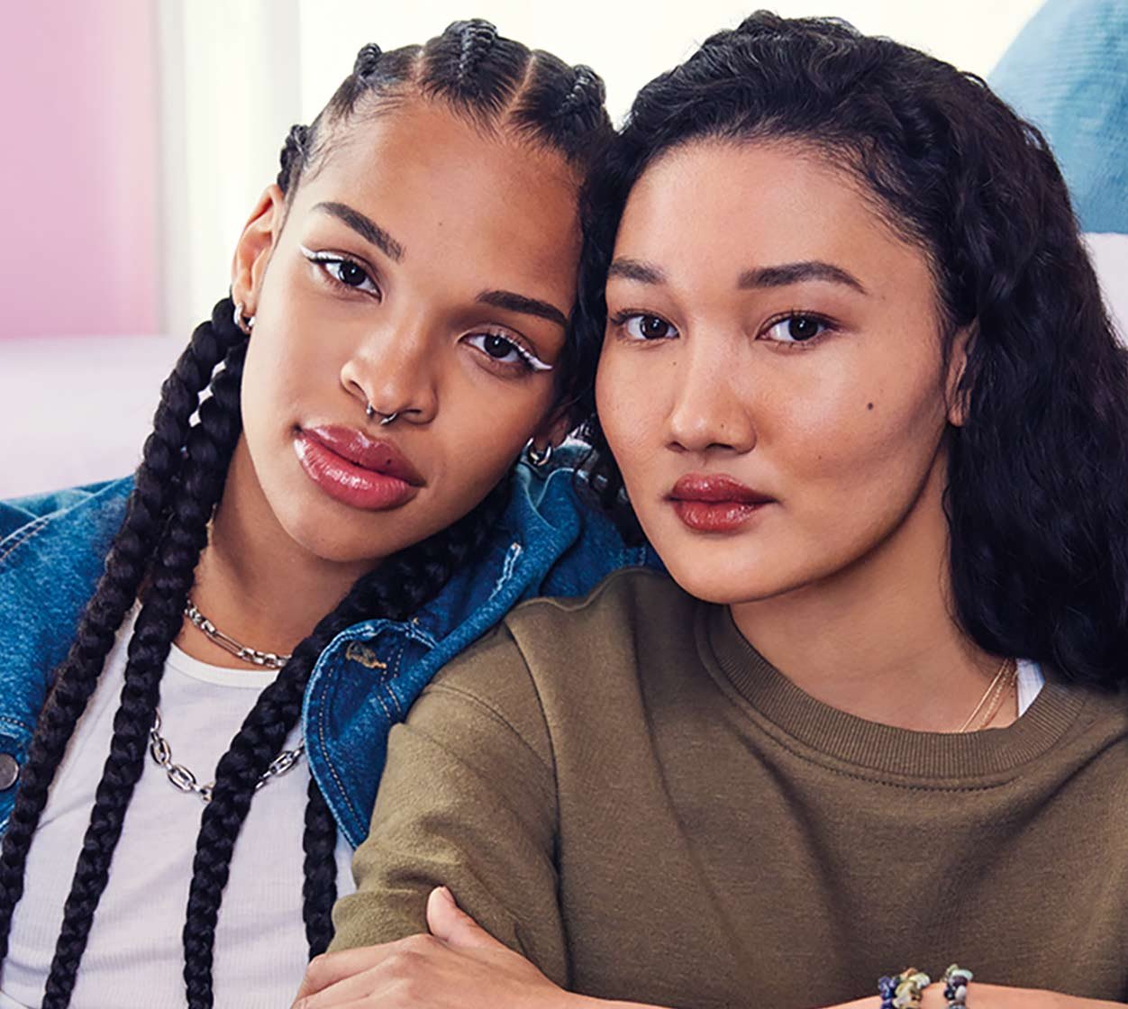 :/make-up-make-change/bravetogether